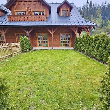 Apartman 8, Jezerne Velké Karlovice Exteriör bild