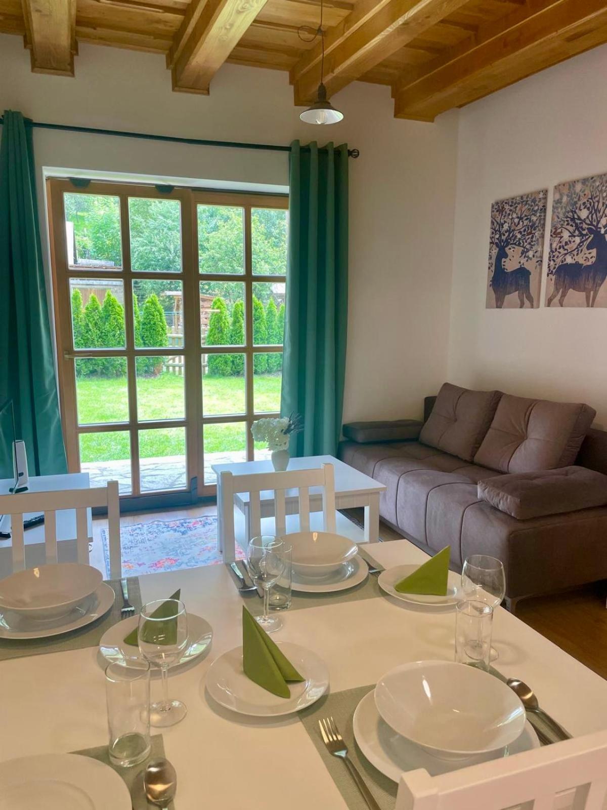 Apartman 8, Jezerne Velké Karlovice Exteriör bild